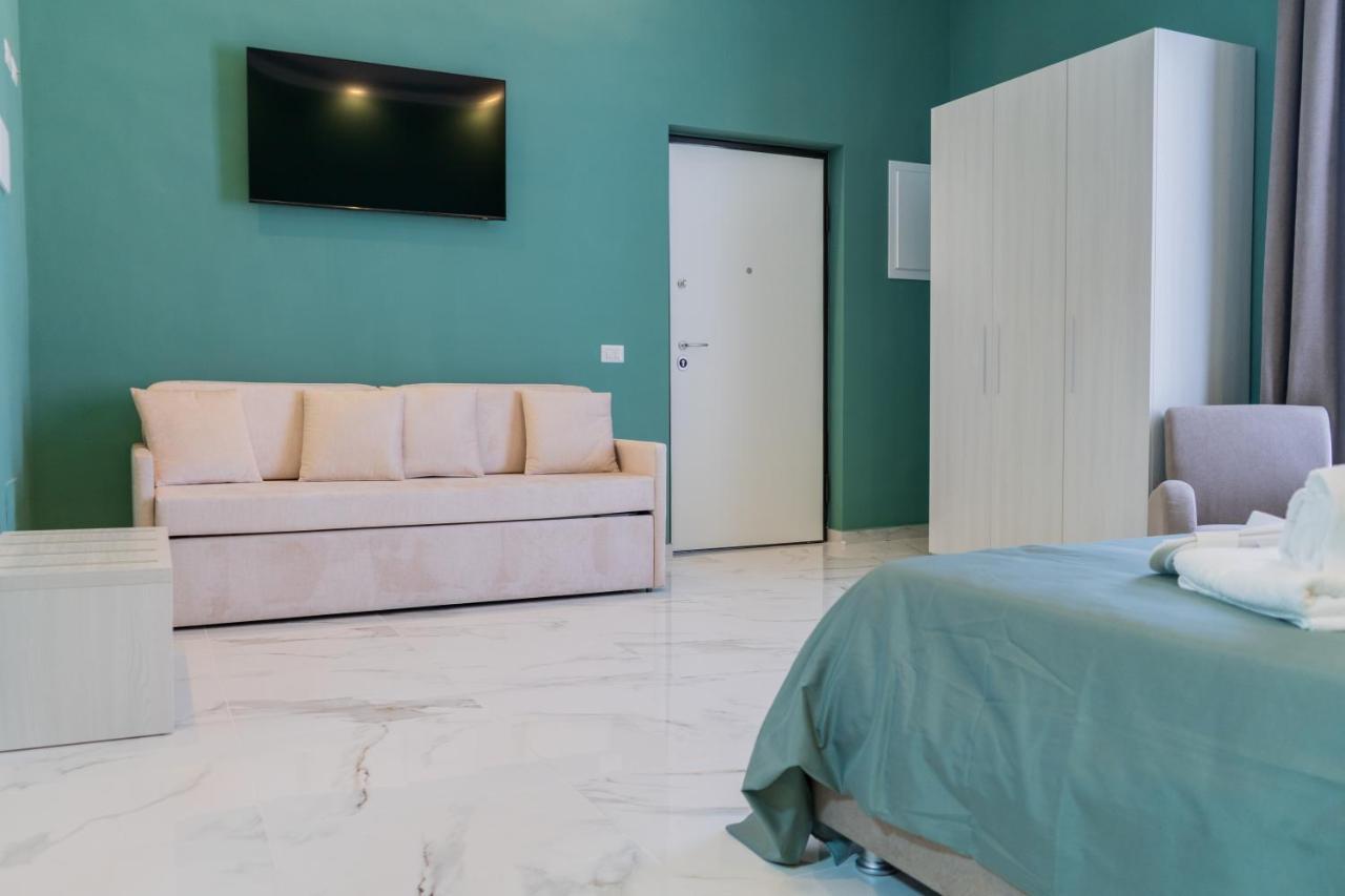 Le Suite Crotone Exteriör bild